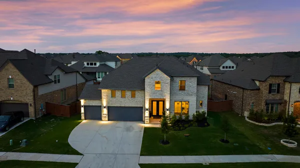 $725,000 | 124 Low River Lane, Georgetown, TX 78628