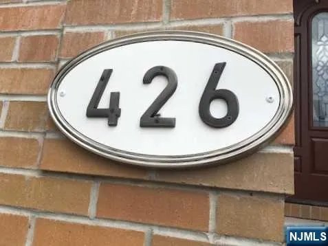 $3,400 | 426 Jersey Street, Unit 1 GROUND, Harrison, NJ 07029