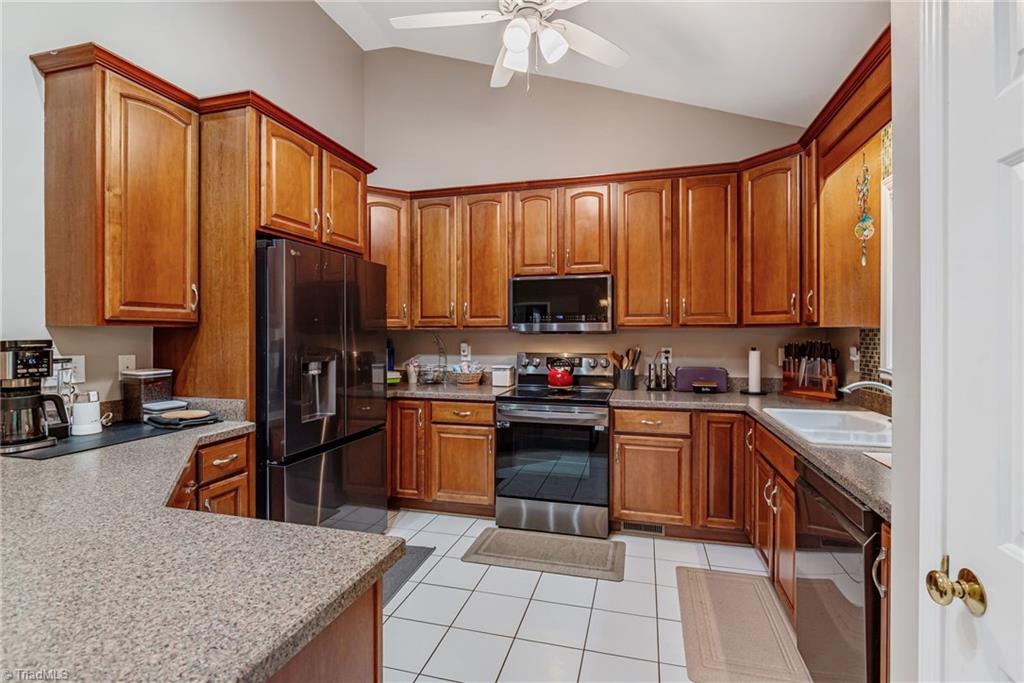 7704 Perthshire Drive Oak Ridge, NC 27310 - Photo 11 of 50