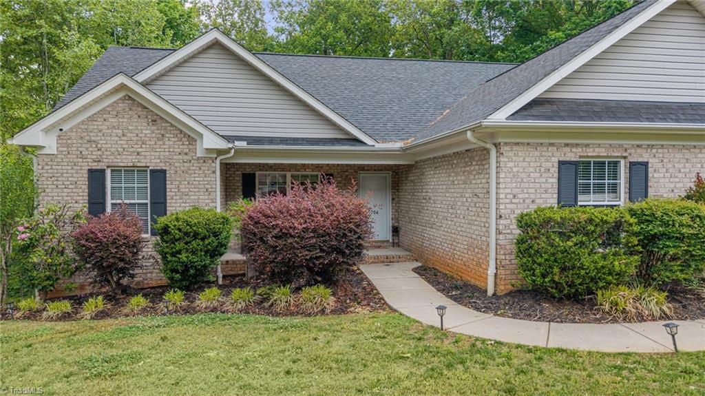 7704 Perthshire Drive Oak Ridge, NC 27310 - Photo 5 of 50