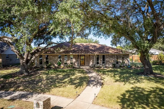 $3,350 | 1509 Shannon Court, Carrollton, TX 75006