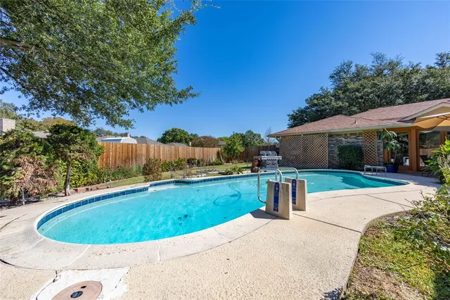 $3,350 | 1509 Shannon Court, Carrollton, TX 75006