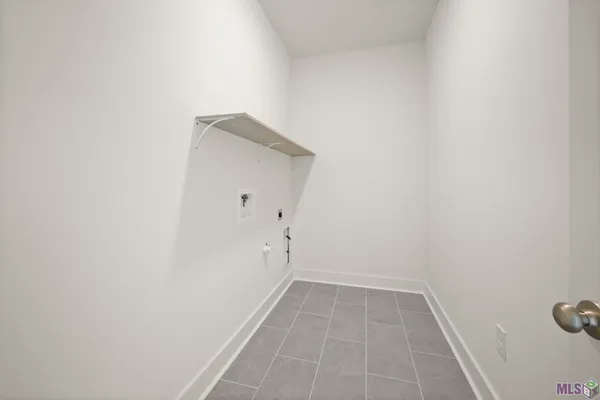 $279,900 | 6328 Fallow Drive, Baton Rouge, LA 70809