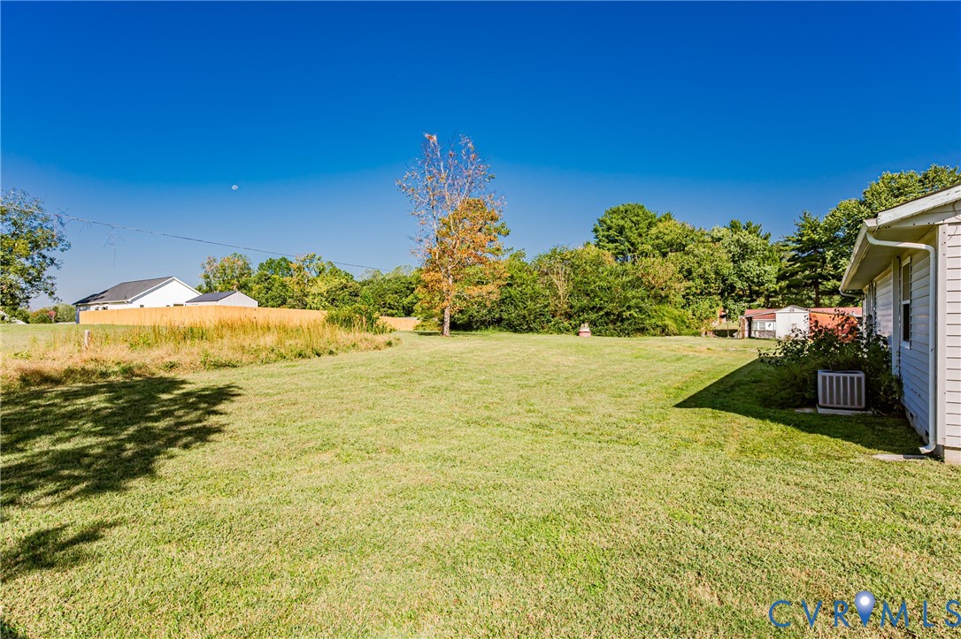 8624 Warrior Road Quinton, VA 23141 - Photo 32 of 33 Gallery Image 32
