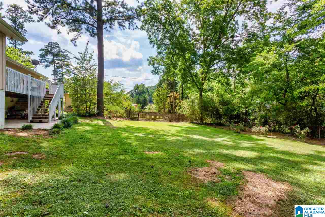 4104 Winston Way Birmingham, AL 35213 - Photo 2 of 28