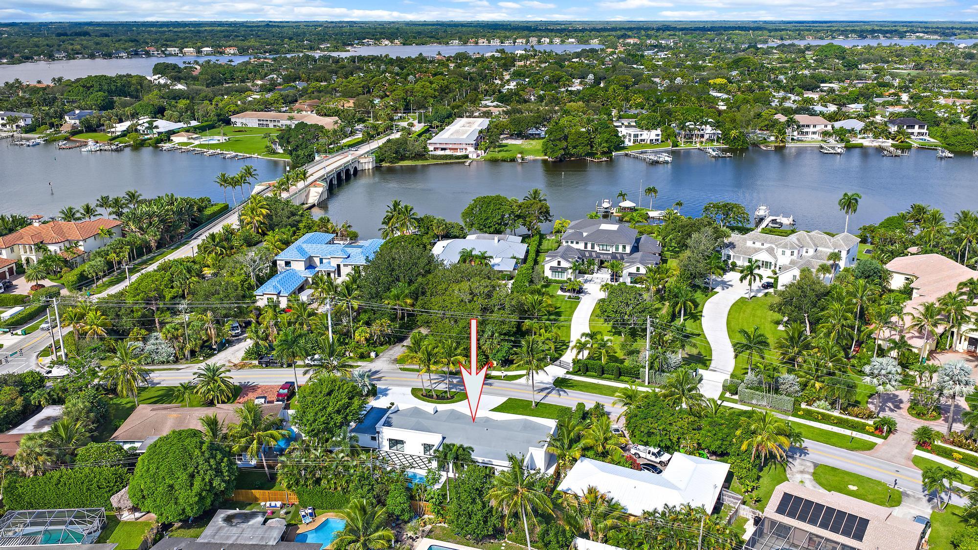 391 West Riverside Drive Tequesta, FL 33469 - Photo 51 of 52 391 W Riverside Dr-45