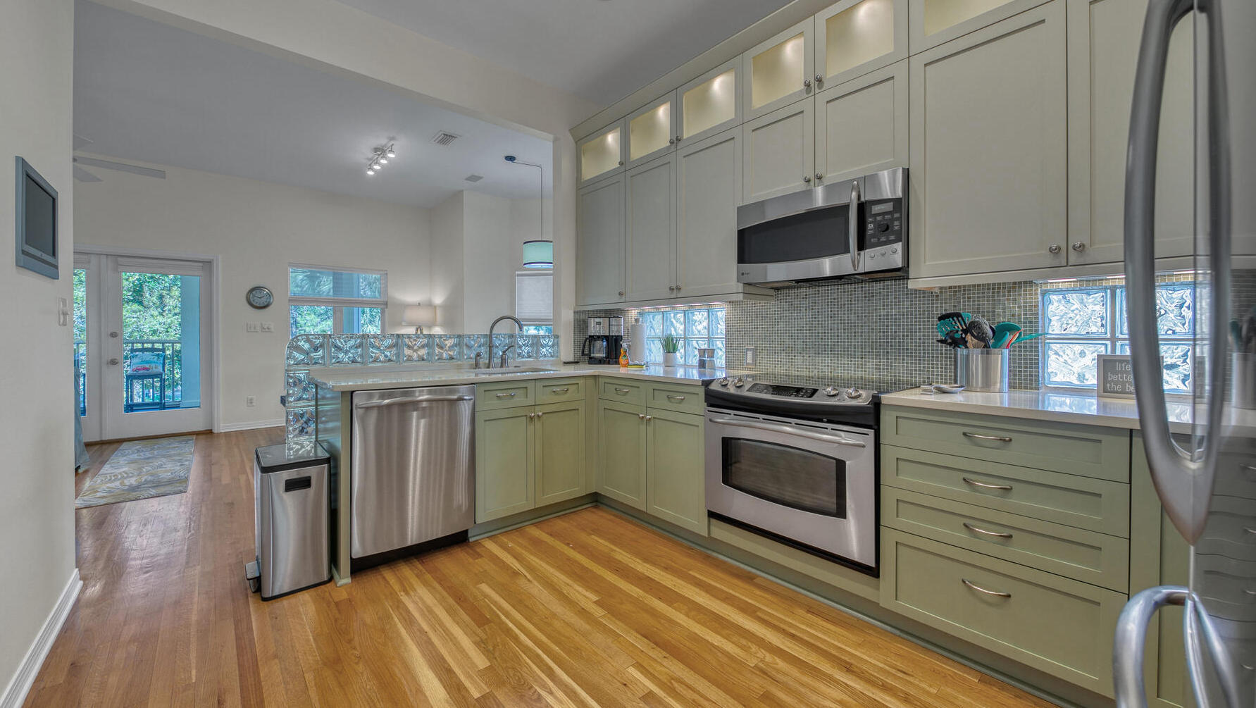 12 Pointe Circle Santa Rosa Beach, FL 32459 - Photo 19 of 77 Kitchen