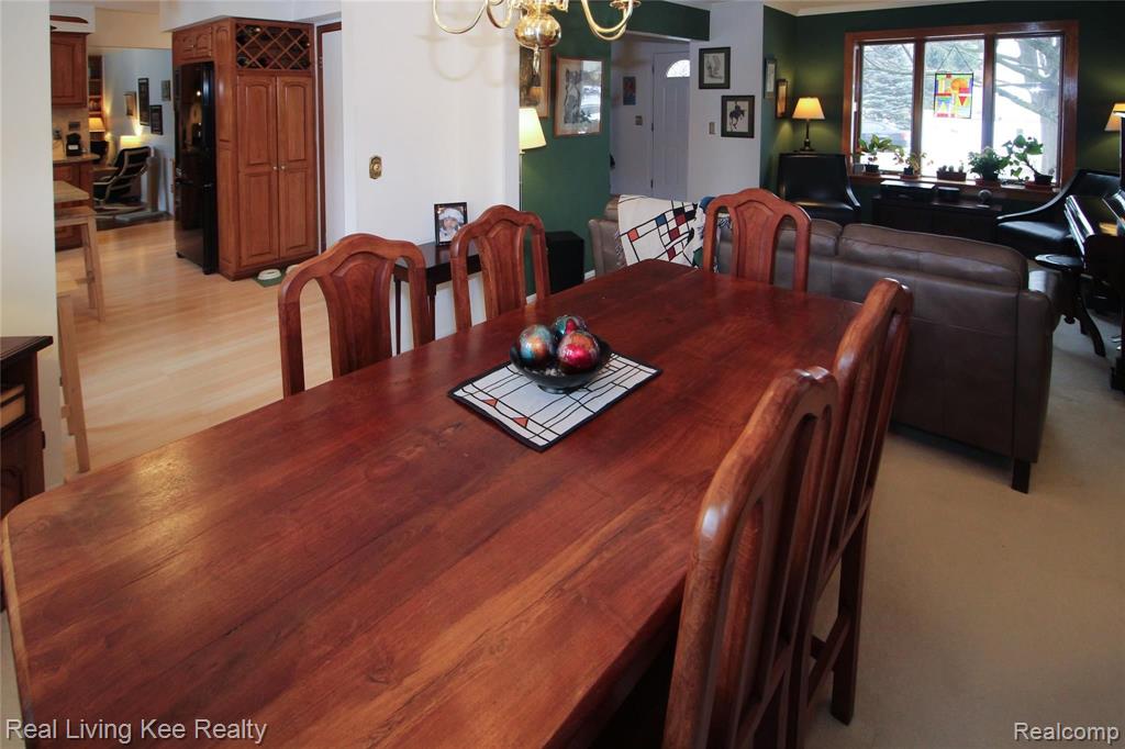 1577 Deerhurst Lane Rochester Hills, MI 48307 - Photo 10 of 45