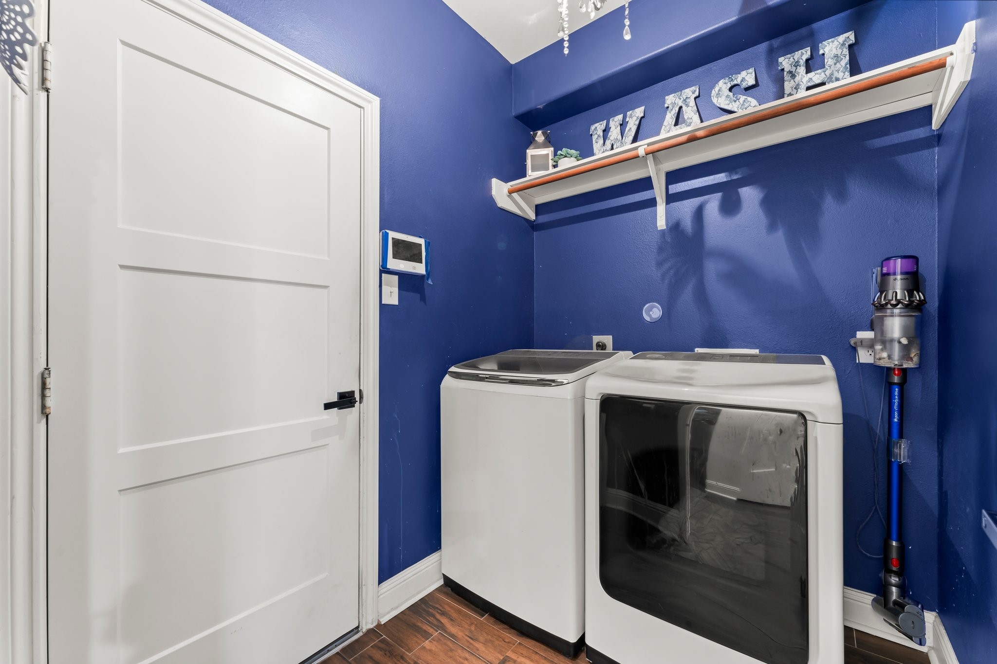 3126 Burton Ridge Drive Spring, TX 77386 - Photo 34 of 41 Laundry Room