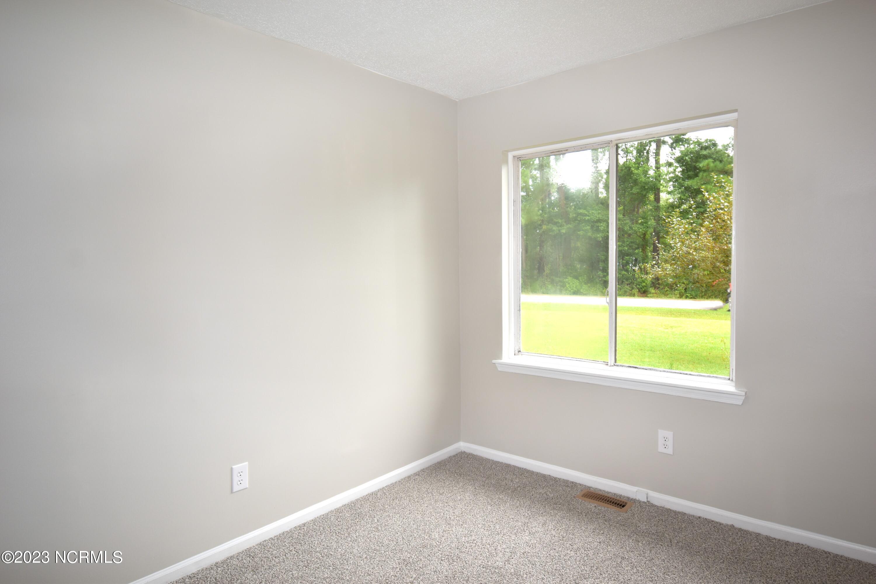 2107 Ramsey Loop Road Jacksonville, NC 28546 - Photo 11 of 20 DSC_0405 - Copy