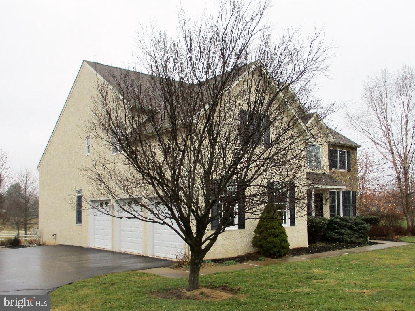 990 East Sandy Ridge Road Doylestown, PA 18901 - Photo 8 of 22 Exterior Side