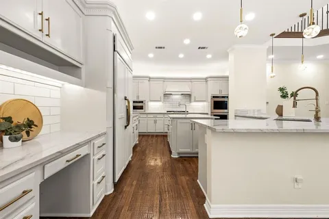 $2,125,000 | 6604 Overlook Court, Plano, TX 75024