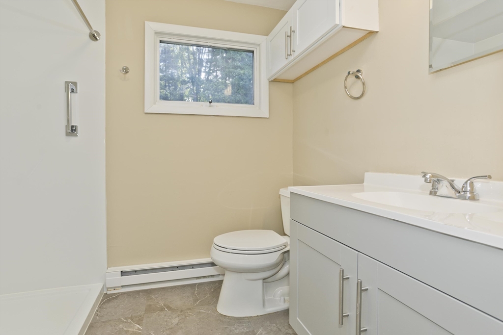 276 Spikenard Circle Springfield, MA 01129 - Photo 22 of 39