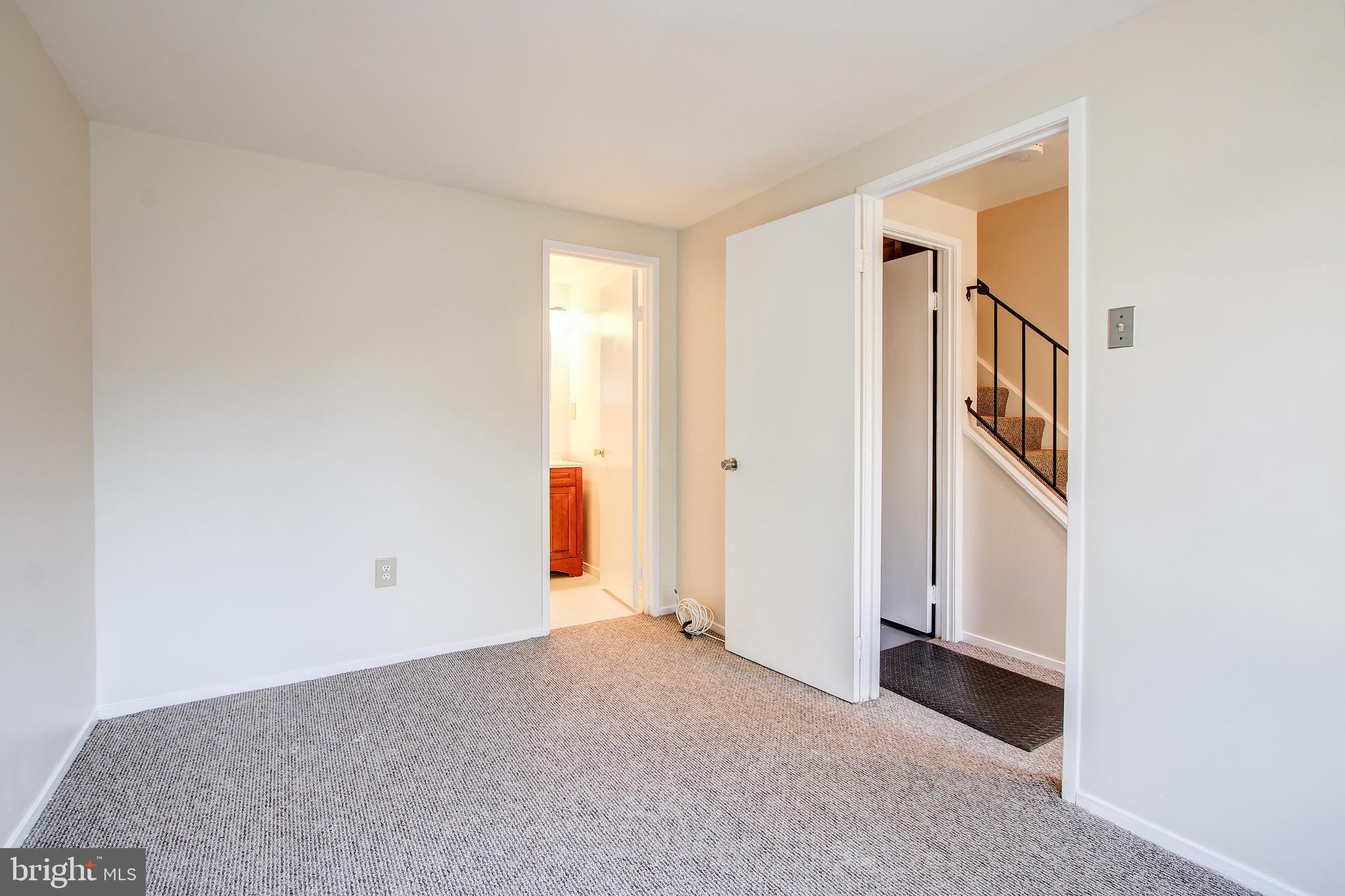 10721 Lester Street Silver Spring, MD 20902 - Photo 6 of 20 Gallery Image 6