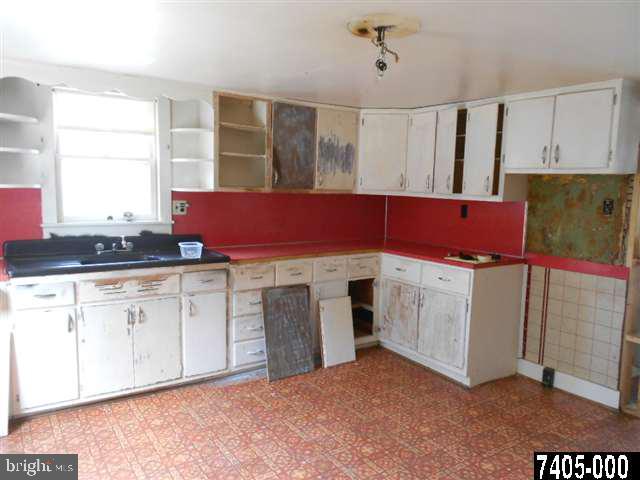 12568 Winterstown Road Felton, PA 17322 - Photo 2 of 10 Gallery Image 2