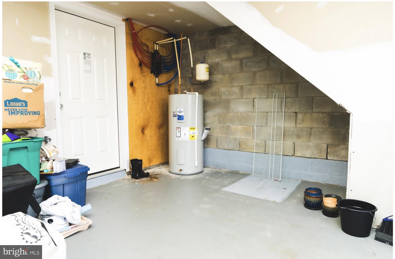 3 Union Street Marcus Hook, PA 19061 - Photo 23 of 23 a view of a room with gym equipment