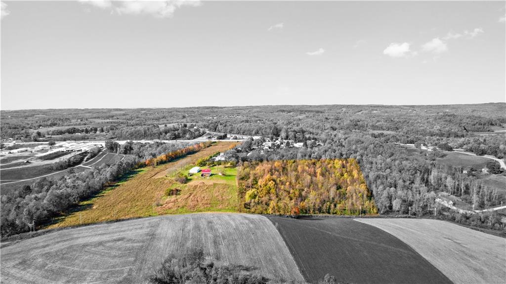 135 Friendship Lane Dunbar, PA 15431 - Photo 4 of 12 a view of a city