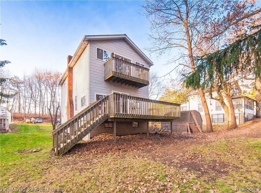 85 Brabb Road Oxford, MI 48371 - Photo 2 of 25 85 Brabb-26.jpg
