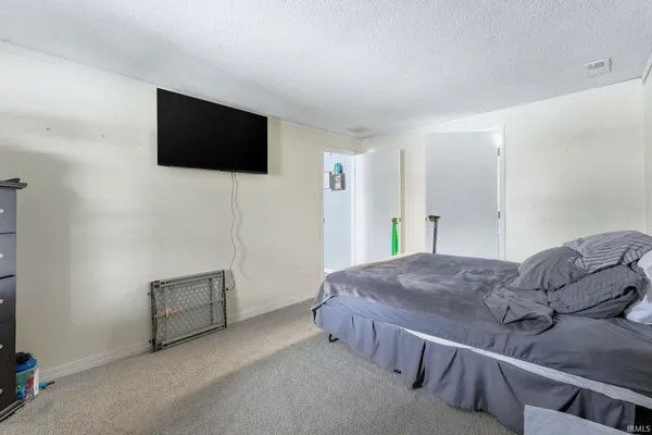$165,000 | 6612 Bradbury Avenue, Fort Wayne, IN 46809