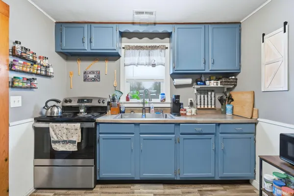 $165,000 | 6612 Bradbury Avenue, Fort Wayne, IN 46809