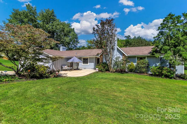 $465,000 | 5 Fairway Drive, Arden, NC 28704