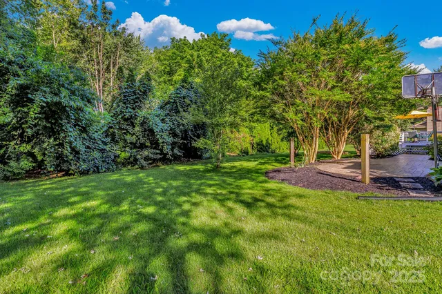 $465,000 | 5 Fairway Drive, Arden, NC 28704