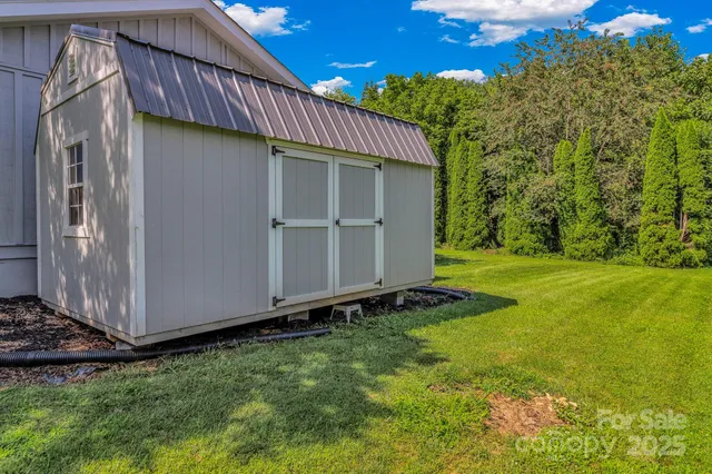 $465,000 | 5 Fairway Drive, Arden, NC 28704