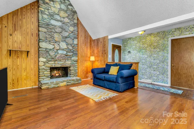 $465,000 | 5 Fairway Drive, Arden, NC 28704