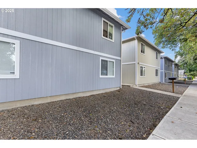 $1,075,000 | 263 20th Avenue, Longview, WA 98632