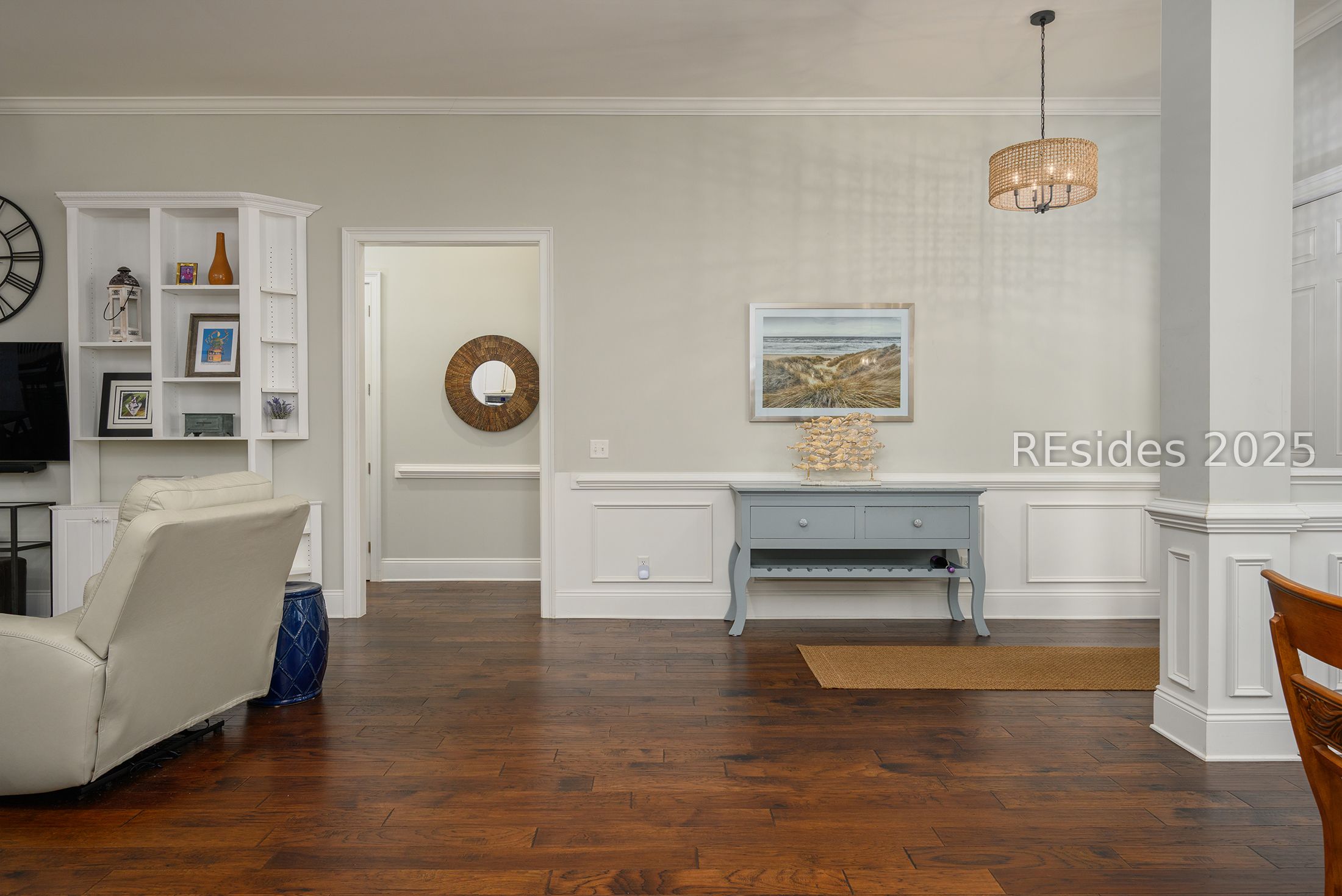 17 Cutter Circle Bluffton, SC 29909 - Photo 27 of 43 To the right of great room lies two guest rooms