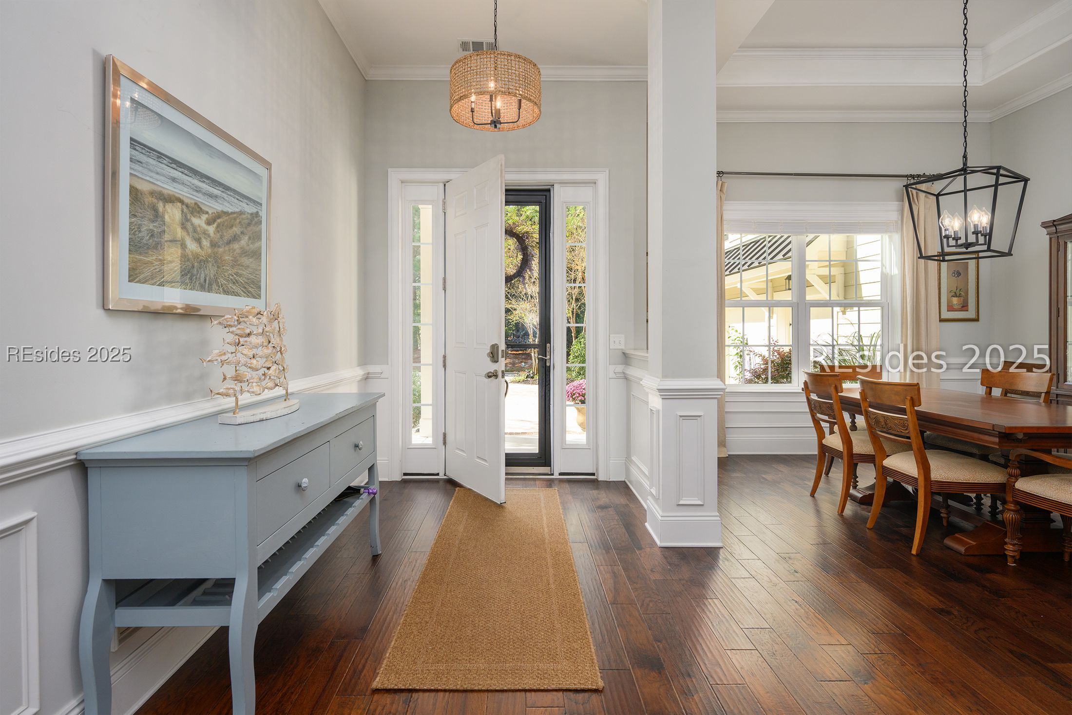 17 Cutter Circle Bluffton, SC 29909 - Photo 6 of 42 Wood flooring, sophisticated trim details