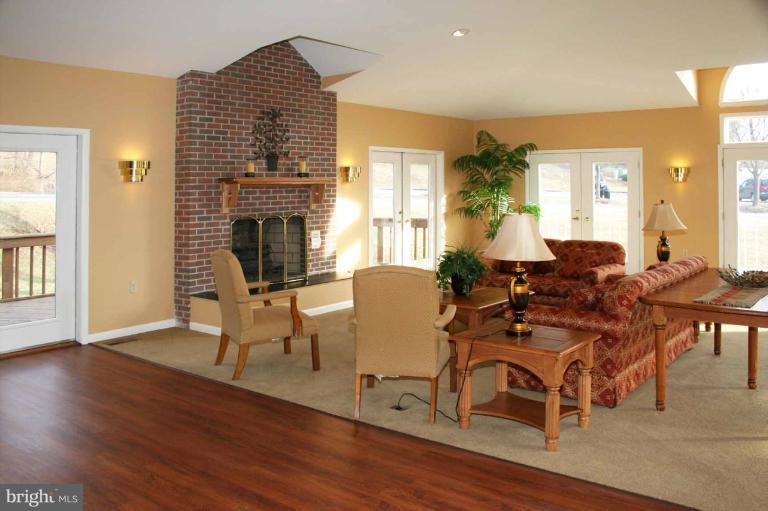 325 Pleasanton Road, Unit B13 Westminster, MD 21157 - Photo 14 of 17 Community