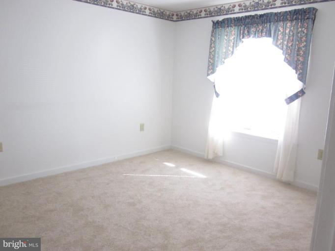325 Pleasanton Road, Unit B13 Westminster, MD 21157 - Photo 10 of 17 Master Bedroom
