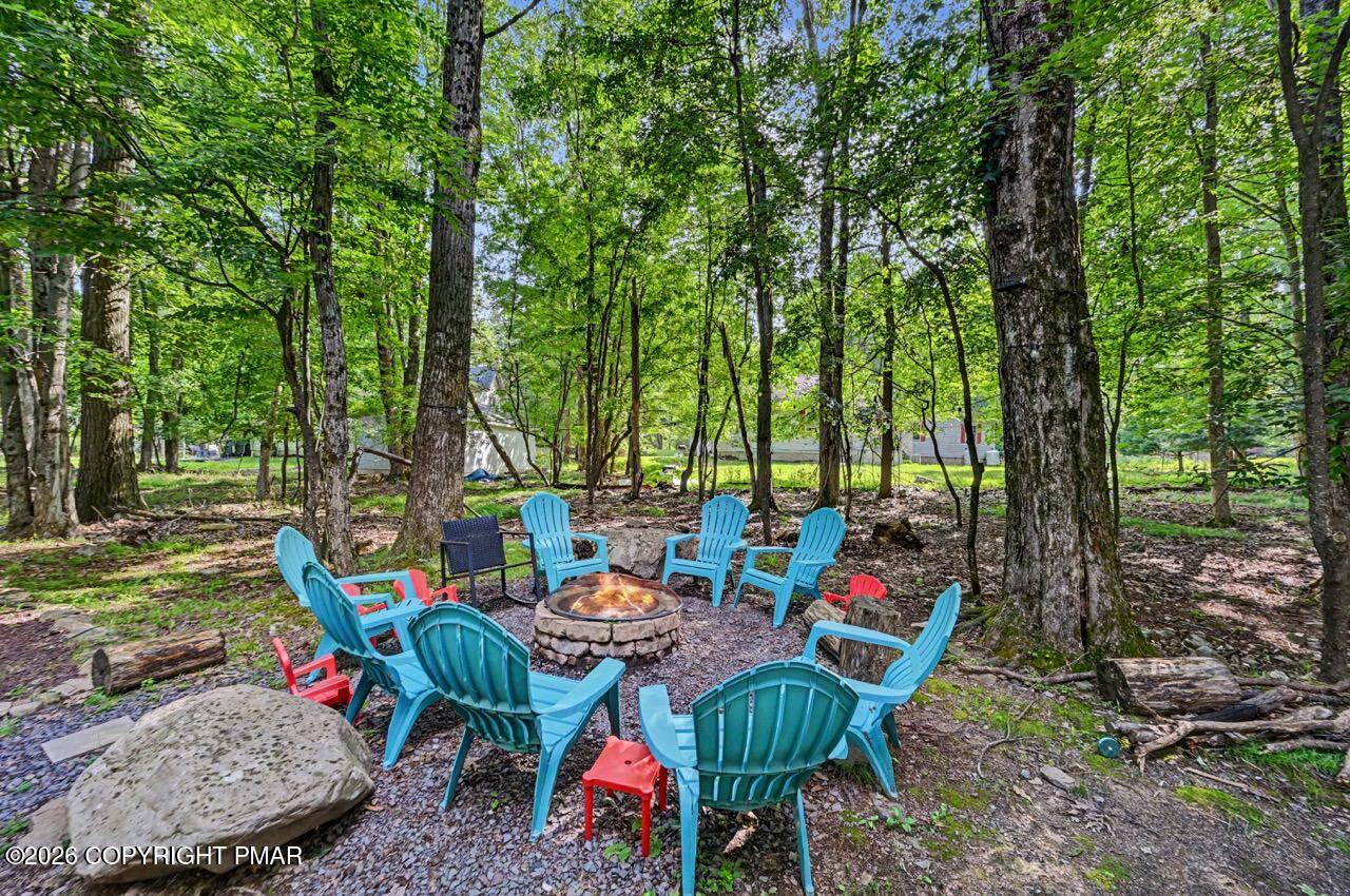 5145 Hummingbird Drive Pocono Summit, PA 18346 - Photo 79 of 83 5145 Hummingbird Dr 07 Large