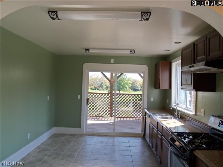 3911 Dunton Road Lorain, OH 44055 - Photo 5 of 24 Gallery Image 5