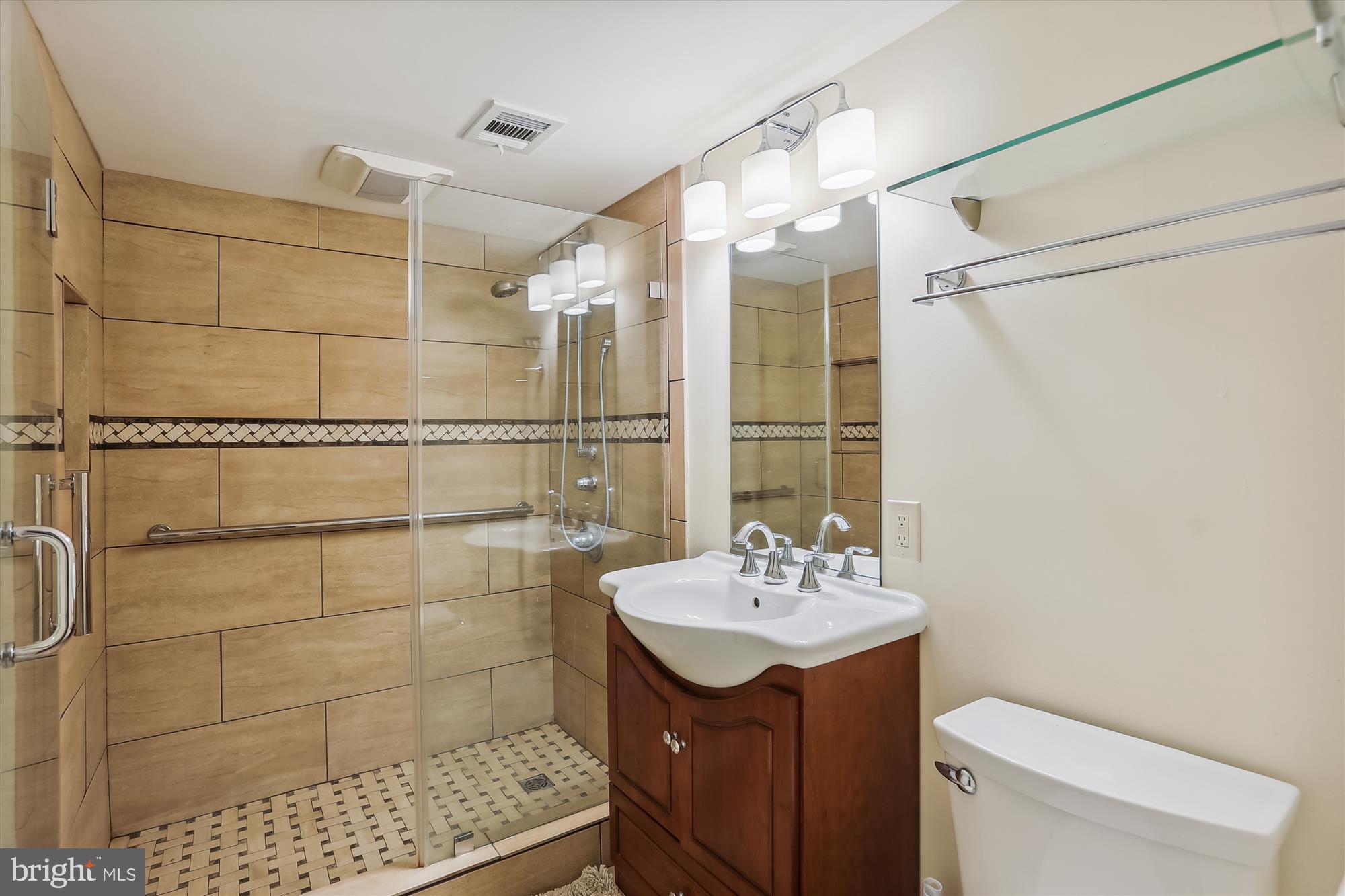 6504 Ridgeway Drive Springfield, VA 22150 - Photo 12 of 50 Lower Level, Full Bath