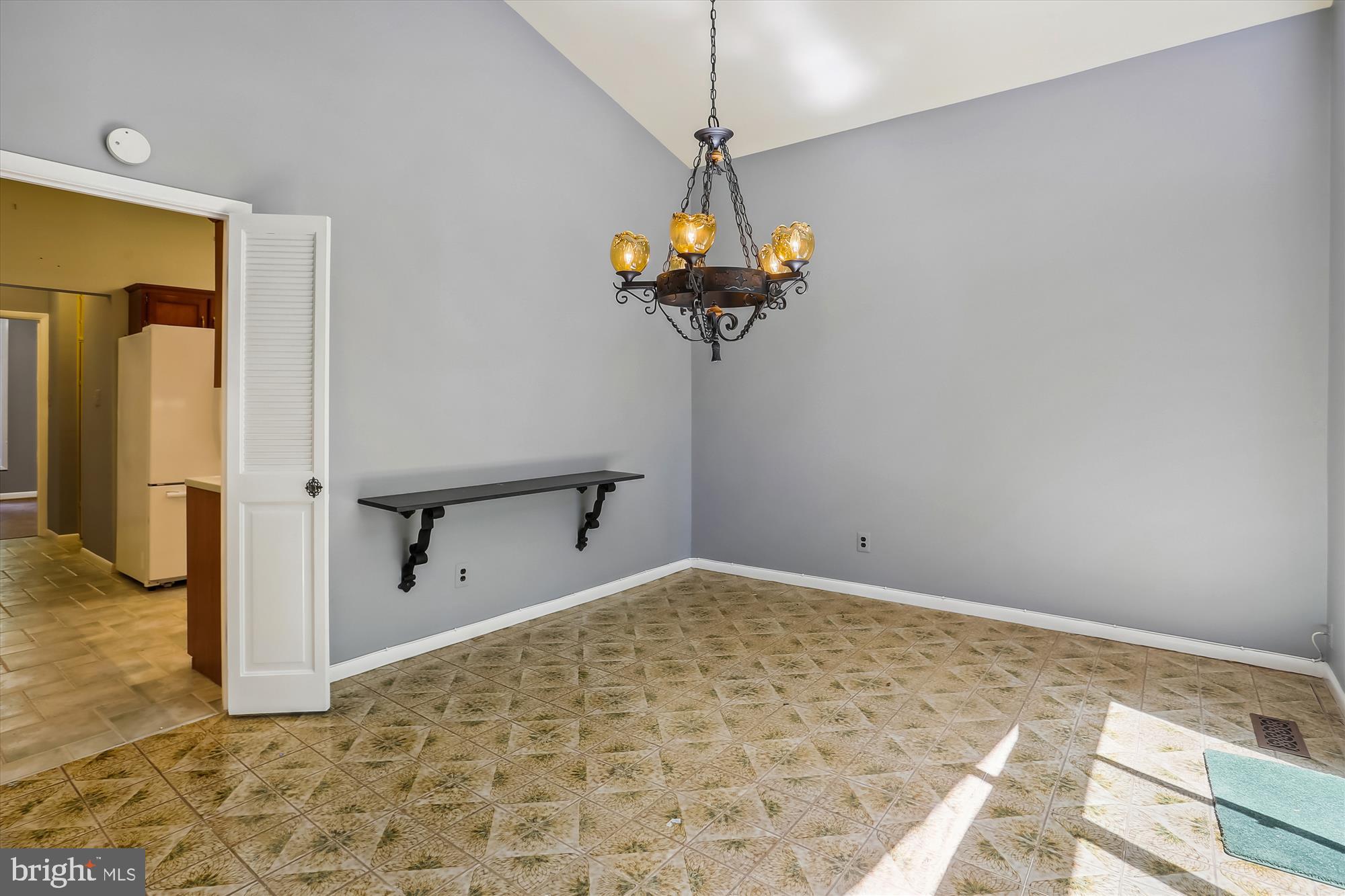6504 Ridgeway Drive Springfield, VA 22150 - Photo 20 of 50 Main Level, Dining Room