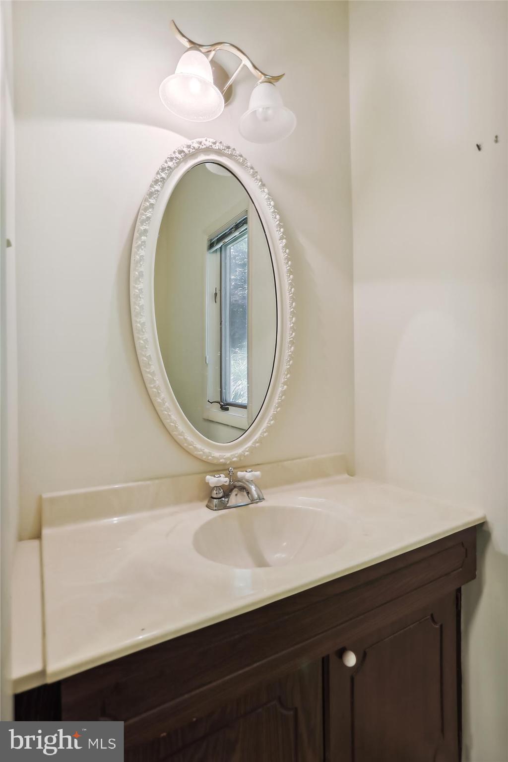 6504 Ridgeway Drive Springfield, VA 22150 - Photo 28 of 50 Main Level, Half Bath