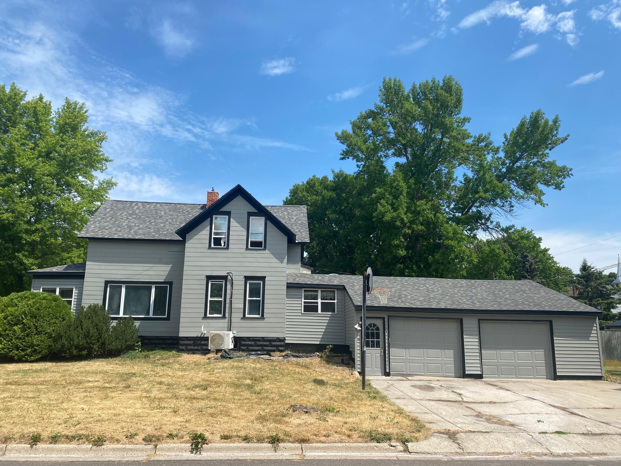 361 South 9th Street Bird Island, MN 55310 - Photo 1 of 1 Gallery Image 1