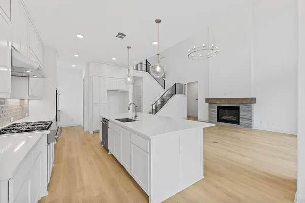$879,900 | 1805 Crimson Sunset Drive, Georgetown, TX 78628