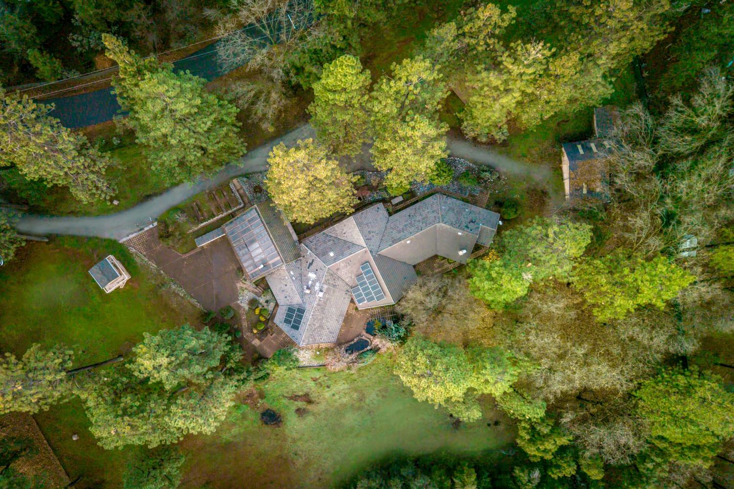 20990 Tiger Tail Road Grass Valley, CA 95949 - Photo 96 of 99