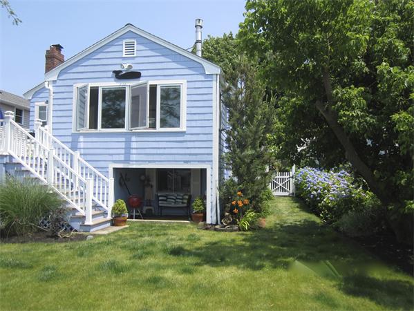 19 Beach Road Hingham, MA 02043 - Photo 17 of 25 Gallery Image 17