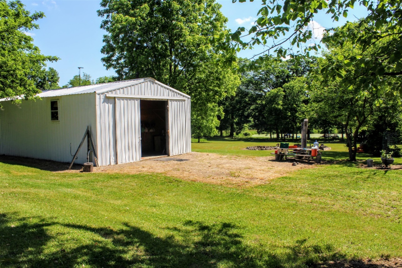 18218 27 Mile Road Springport, MI 49284 - Photo 9 of 64