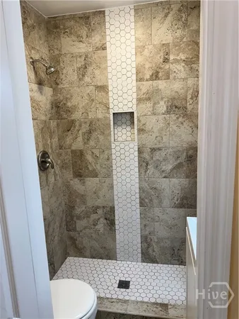 $2,000 | 911 Crosby Street, Savannah, GA 31415