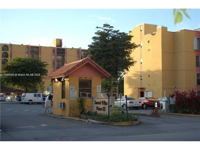 $2,850 | 4721 Northwest 7th Street, Unit 10112, Miami, FL 33126