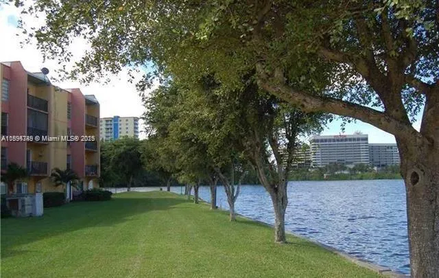 $2,850 | 4721 Northwest 7th Street, Unit 10112, Miami, FL 33126