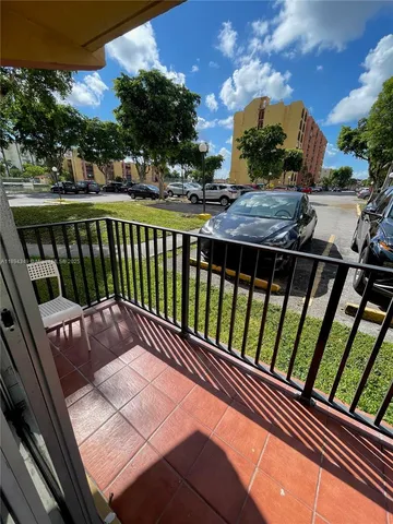$2,850 | 4721 Northwest 7th Street, Unit 10112, Miami, FL 33126