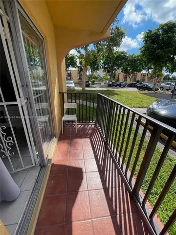 $2,850 | 4721 Northwest 7th Street, Unit 10112, Miami, FL 33126