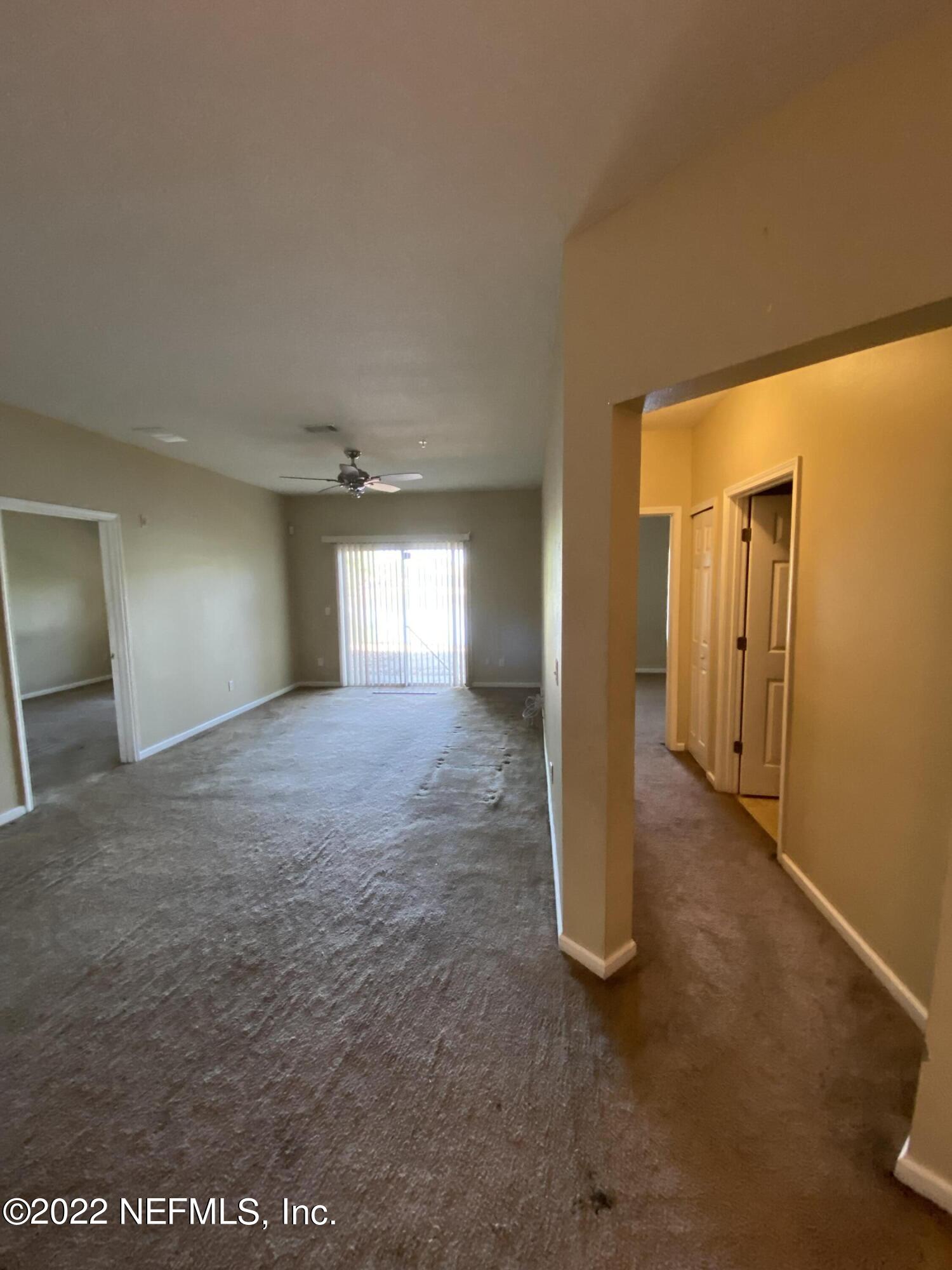 3671 Kirkpatrick Circle, Unit 6 Jacksonville, FL 32210 - Photo 8 of 14 IMG_3562