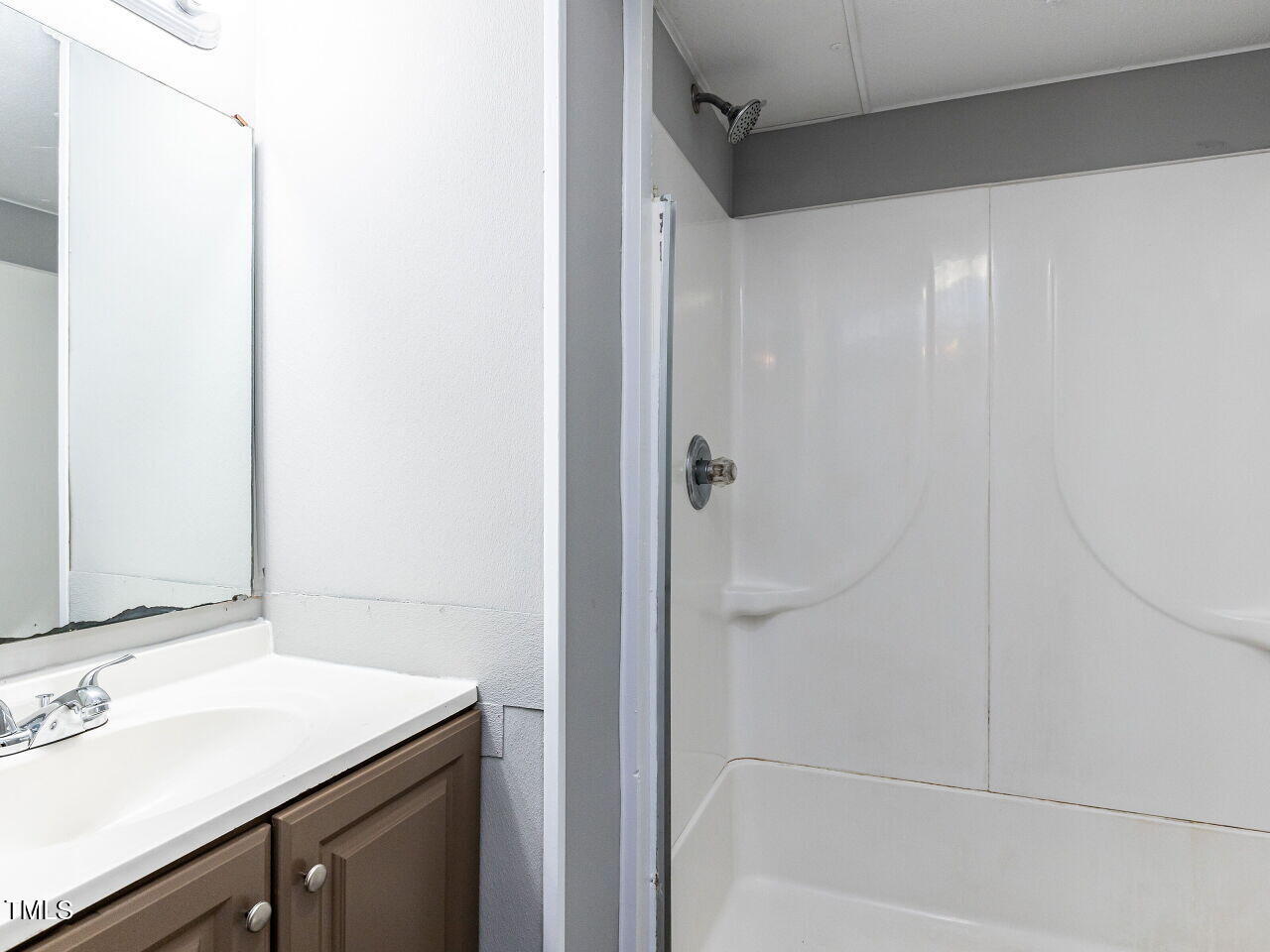 3009 East Garner Road Raleigh, NC 27610 - Photo 58 of 65 059-1280x960-bath